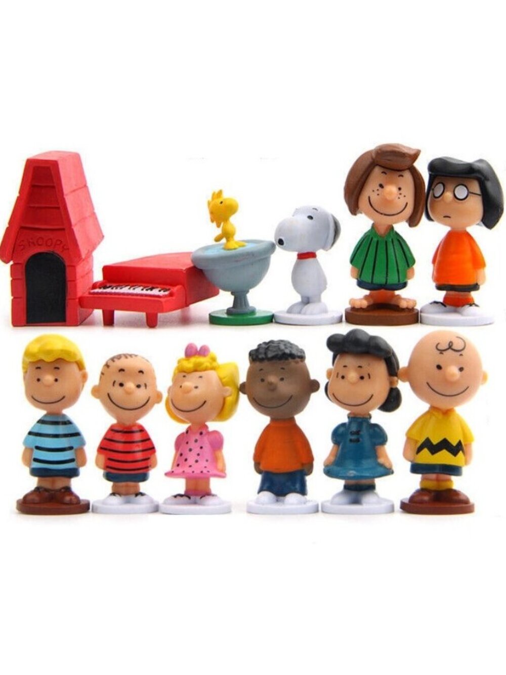 Peanuts Charlie Brown Snoopy Playset 12 Figure Cake Topper Toy Set Collectible - Picture 2 of 2